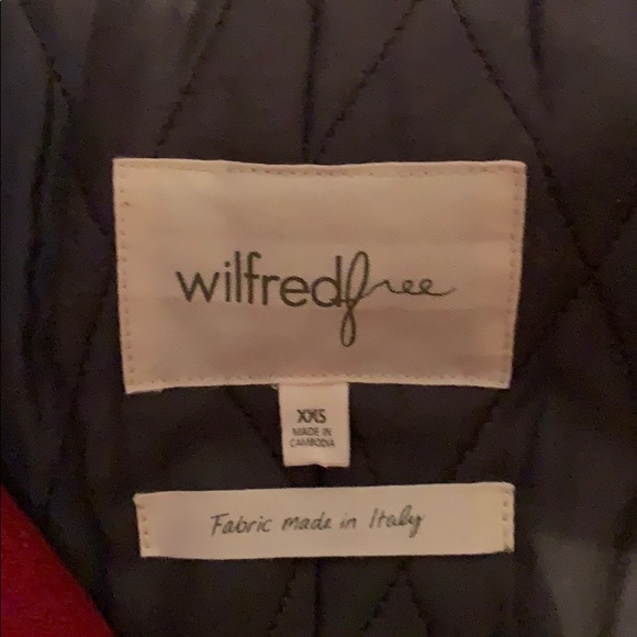 Aritzia Wilfred Coat - Picture 2 of 2